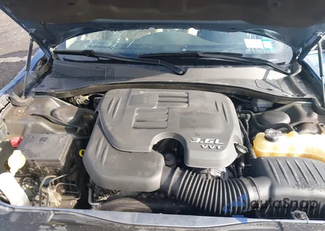 2011 Chrysler 300 Limited из США, поврежденный, VIN 2C3CA5CGXBH585995